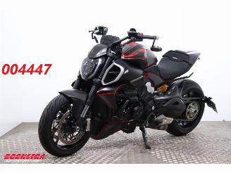 dañado motos Ducati Diavel V4 LED Quickshift WheelieContr. 1.794 km! 2024/7