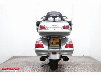 Honda GL 1800 Gold Wing Navi Radio Cruise SHZ Heizgriffe 54.718 km! picture 8