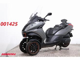 Schade motor Peugeot Metropolis RS 2013/10