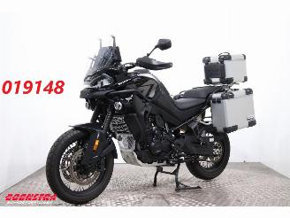 Schade motor CFMoto  800 MT Explorer LED Navi Cruise SHZ Heizgriffe 6.262 km! 2024/10