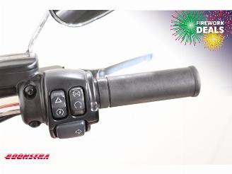 Harley-Davidson  107 FLDE Softail Deluxe 5HD Jekill & Hyde ABS LED 18.643 km! picture 19