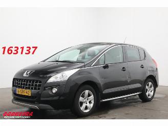 Unfallwagen Peugeot 3008 1.6 THP Allure HUD Leder Navi Clima Cruise SHZ PDC 2013/11