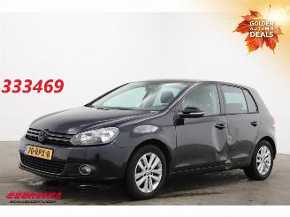Voiture accidenté Volkswagen Golf 1.2 TSI Style BlueMotion Clima Cruise PDC AHK 2011/7