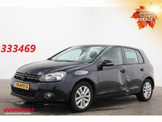 Schadeauto Volkswagen Golf 1.2 TSI Style BlueMotion Clima Cruise PDC AHK 2011/7