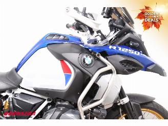 BMW R 1250 GS Adventure HP Akrapovic Comfort + Touring Pakket picture 11