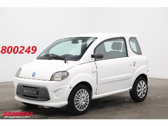 Schade brommobiel Microcar  Dué Leder 2011/9