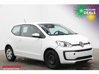 Volkswagen Up! 1.0 Move Up! Airco Bluetooth 21.531 km! picture 2