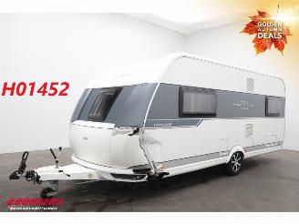 skadebil caravan Hobby  540 Excellent Rondzit Queens Bed BY 2017 2017/2