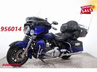 krockskadad bil motor Harley-Davidson YZF 600 FLHTCUSE6 CVO Ultra Classic 5HD! E-Glide 110 Cruise SHZ 2011/8