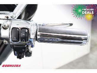 Harley-Davidson  FLHTCUSE CVO Electra Glide Ultra Classic 110 5HD! Cruise Radio SHZ picture 22