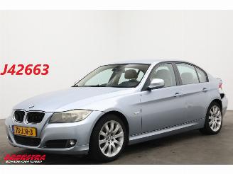 damaged passenger cars BMW 3-serie 320i Aut. Business Line Navi Clima Cruise PDC 2009/6