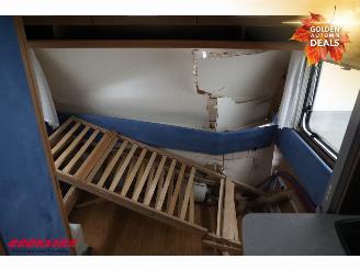 Knaus  Sport 420 Dwarsbed Luifel Middenkeuken BY 2011 picture 18