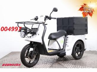 skadebil bromfiets   Ligier Pulse 3 LED 2017/6