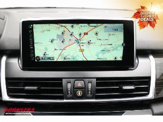 BMW 2-serie Gran Tourer 220i Luxury LED Leder HUD Navi Clima Cruise SHZ picture 22