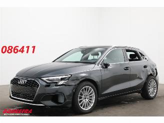 Schadeauto Audi A3 Sportback 30 TFSI Advanced DSG Virtual HUD Camera ACC 17.262km!! 2023/4