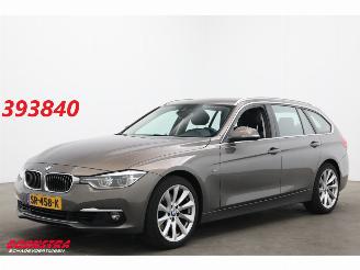 uszkodzony samochody osobowe BMW 3-serie Touring 330i Luxury Edition LED Leder Clima Cruise SHZ 2018/5