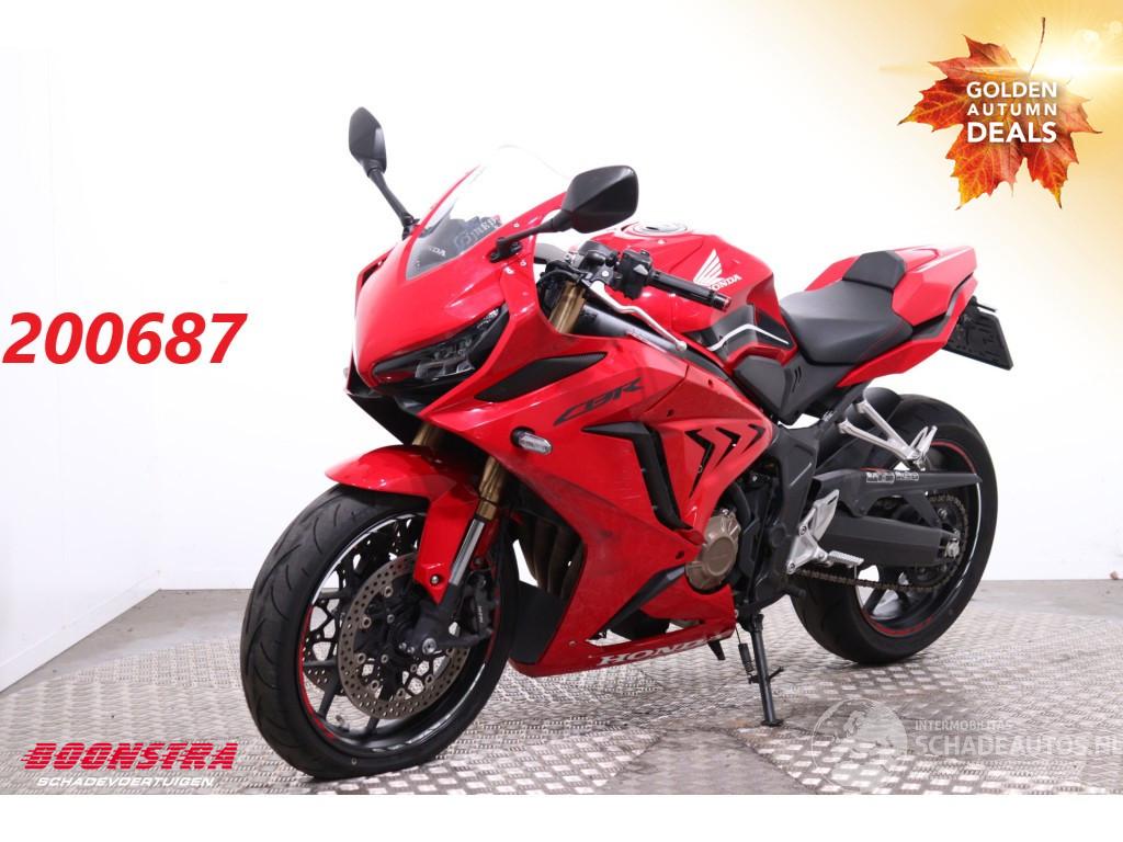 Honda  CBR 650R 95PK ABS Akrapovic LED 8.217 km!
