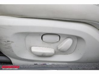 Jaguar XF Sportbrake 3.0D S Aut. Glasdak Navi Leder SHZ picture 21