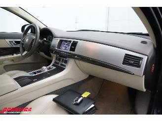 Jaguar XF Sportbrake 3.0D S Aut. Glasdak Navi Leder SHZ picture 10