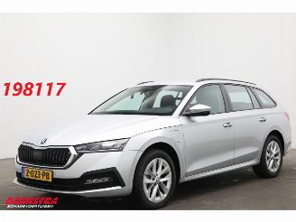 Schadeauto Skoda Octavia Combi 1.4 TSI iV PHEV Virtual eAHK PDC Navi 24.206km!! 2024/6