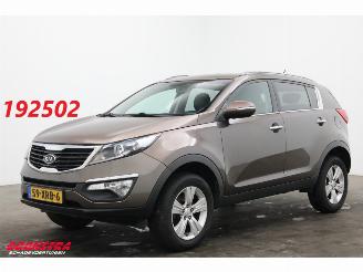 Schadeauto Kia Sportage 1.6 GDI Plus Pack Clima Navi Cruise PDC 2013/4