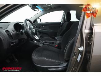 Kia Sportage 1.6 GDI Plus Pack Clima Navi Cruise PDC picture 17