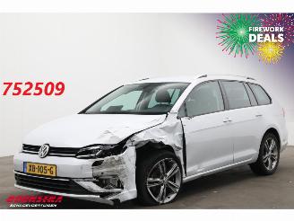 krockskadad bil auto Volkswagen Golf Variant 1.6 TDI HL Bns R 2017/4