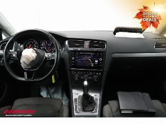 Volkswagen Golf 1.6 TDI DSG Highline R-Line ACC SHZ Clima Navi Camera picture 14