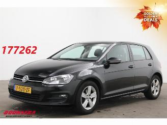 skadebil auto Volkswagen Golf 1.2 TSI Trendline 5-DRS Navi Clima Cruise SHZ PDC AHK 2014/2