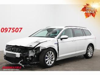 damaged passenger cars Volkswagen Passat Variant 1.4 TSI PHEV GTE LED ACC Virtual LRHZ SHZ AHK 2021/3