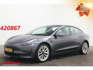 uszkodzony samochody osobowe Tesla Model 3 Long Range AWD 75 kWh Pano LED ACC Leder 2021/12