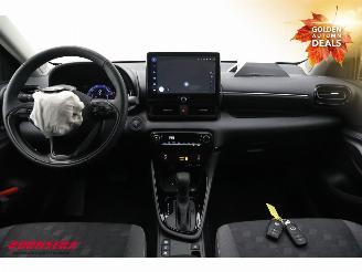 Toyota Yaris 1.5 Hybrid 115 Dynamic LED ACC LRHZ SHZ Camera PDC 3.421 km! picture 15