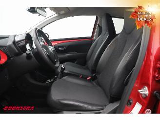 Toyota Aygo 1.0 VVT-i x-clusiv Apple/Android Clima Cruise Camera PDC 15.694 km! picture 14