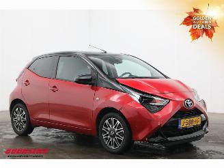 Toyota Aygo 1.0 VVT-i x-clusiv Apple/Android Clima Cruise Camera PDC 15.694 km! picture 2