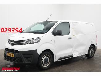 krockskadad bil bedrijf Toyota Proace 1.6 D-4D Cool Comfort Airco Cruise AHK 2016/7