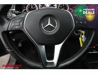 Mercedes E-klasse Estate 200 CGI 7G-Tronic BlueEff. Leder Navi Clima Cruise SHZ PDC AHK picture 17