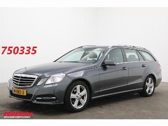 Vaurioauto  passenger cars Mercedes E-klasse Estate 200 CGI 7G-Tronic BlueEff. Leder Navi Clima Cruise SHZ PDC AHK 2013/1