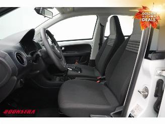 Volkswagen Up! 1.0 BMT move up! 5-DRS Airco Bluetooth 43.420 km! picture 16