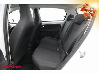Volkswagen Up! 1.0 BMT move up! 5-DRS Airco Bluetooth 43.420 km! picture 17