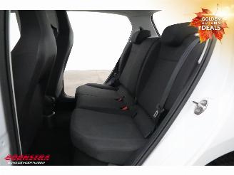 Volkswagen Up! 1.0 5-DRS Bluetooth Airco 28.224 km! picture 13