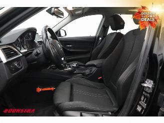 BMW 3-serie Touring 318i Aut. Corporate LED Navi Clima Cruise PDC AHK picture 9
