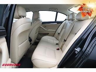 BMW 5-serie 520i Aut. WASSER Leder Clima Cruise SHZ PDC 147.502 km! picture 11