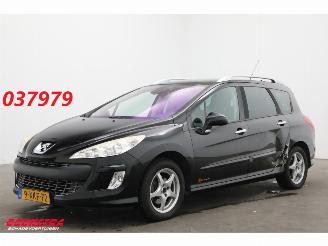 krockskadad bil auto Peugeot 308 SW 1.6 VTi Aut. XT Pano Navi Clima Cruise PDC AHK 2009/4