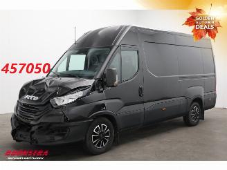 krockskadad bil bedrijf Iveco Daily 35S210 Hi-Matic Navi Clima Cruise Camera AHK 2022/1