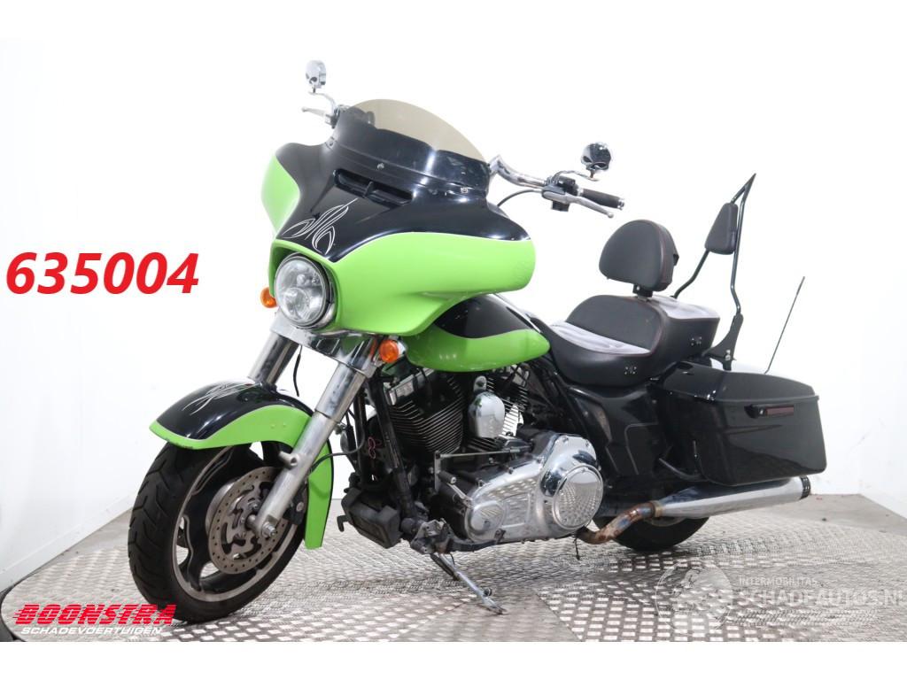 Harley-Davidson  FLHX Street Glide LED RC Exhaust