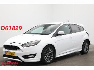 Voiture accidenté Ford Focus 1.0 ST-Line Navi Airco Cruise PDC 112.831 km! 2016/12
