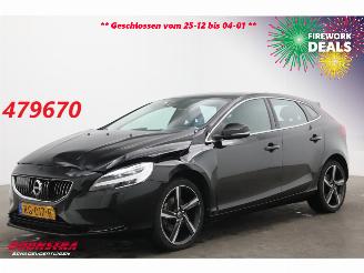 Unfallwagen Volvo V-40 2.0 T3 Nordic+ Pano LED Memory Leder Camera SHZ 2017/11