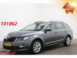skadebil auto Skoda Octavia Combi 1.0 TSI Greentech Ambition Business Navi Clima Cruise PDC AHK 2019/7