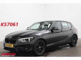 Voiture accidenté BMW 1-serie 118i Aut. Sport Line LED Navi Clima Cruise PDC 146.269 km! 2018/4