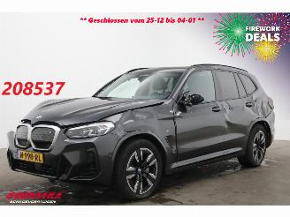 krockskadad bil auto BMW iX3 Executive M-sport Pano ACC Leder Navi SHZ AHK 2021/12